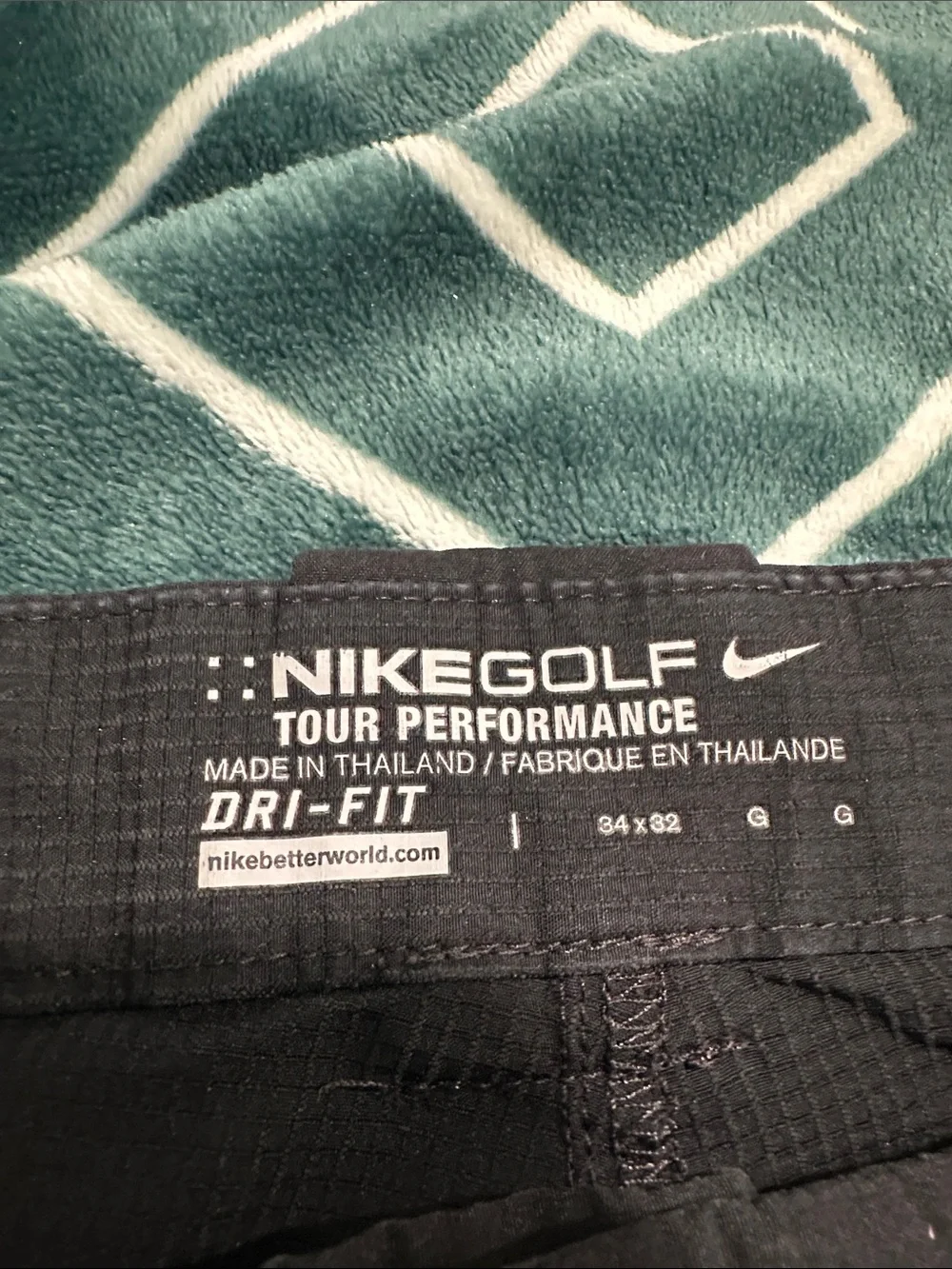 Nike Men’s Black Dri-FIT Tour Performance Golf Pants